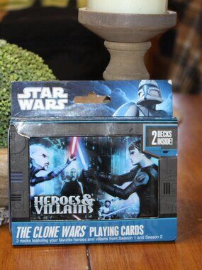 NWB Cartamundi  Star Wars Heros & Villains clone wars playing card.
